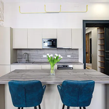 Luxurious & Spacious In The Kertesz Street * Budapest