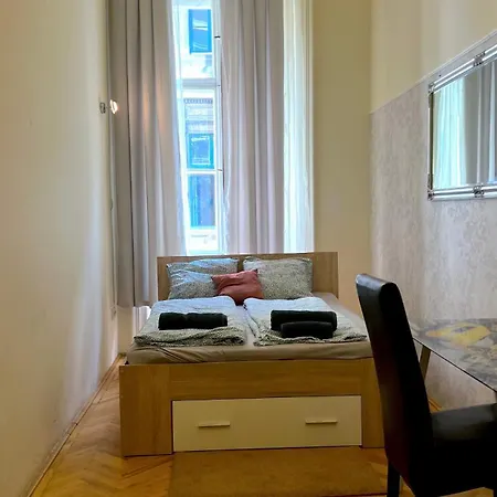 Guest house Of By Small *