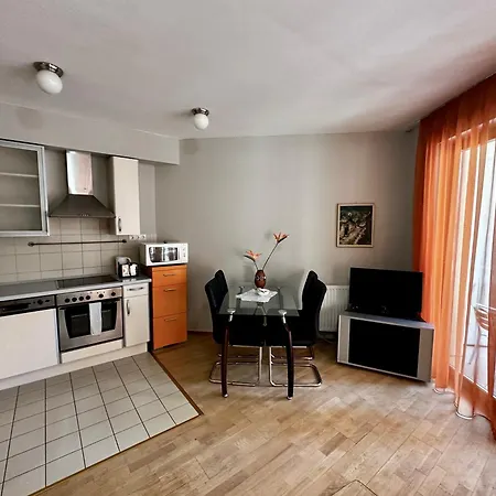 Leda Apartamento *