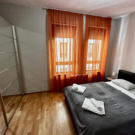 Leda * Budapeste