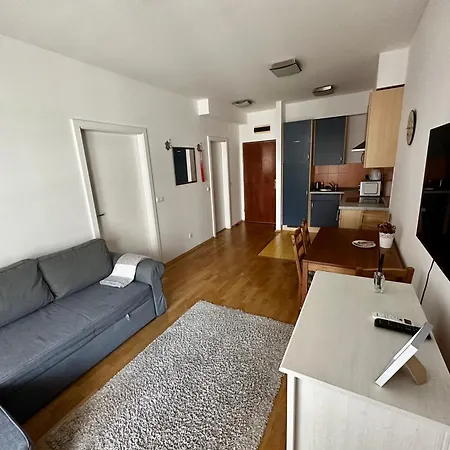Leda Apartamento *