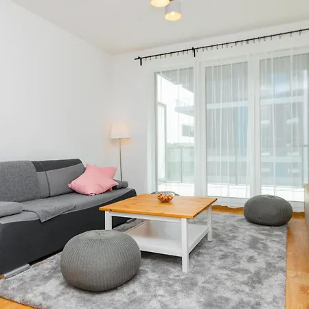 Apartment Waterfront By Urbanrent