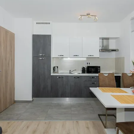 Waterfront By Urbanrent Apartment Budapest