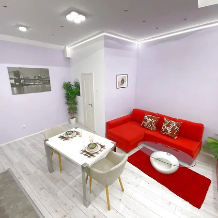 Yes, Yes! Lovely Good Amenities Center * Budapest