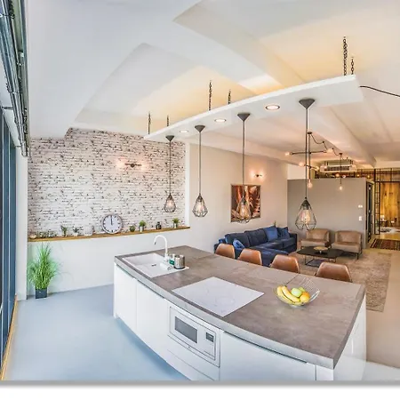 Apartment Loft Astoria By Vagabond *