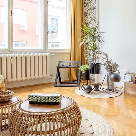 Chic Flat In Heritage Area Near The Center * Budapest