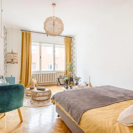 Chic Flat In Heritage Area Near The Center Apartment Budapest