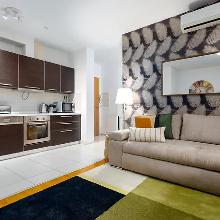 Apartmán Urban Oasis With Free Parking