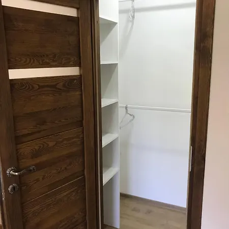 Deviza * Budapest