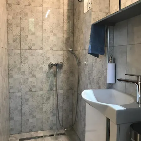 Apartment Deviza