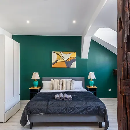 Rustic By Lh * Budapest