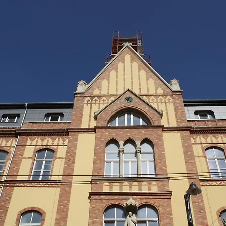 5 Apartman *