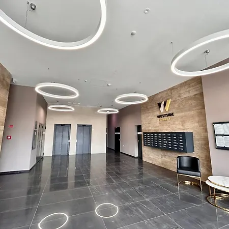 New 2022 Family&friends Downtown Ac 3br 2ba Free Parking Big Balcony Near Metro&train Station Self Check-in * Budapeszt