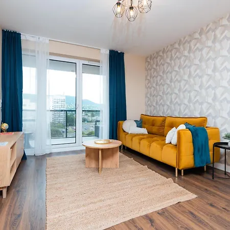 Waterfront By Urbanrent Apartment Budapest