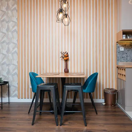 Waterfront By Urbanrent Apartment Budapest