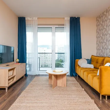 Apartment Waterfront By Urbanrent