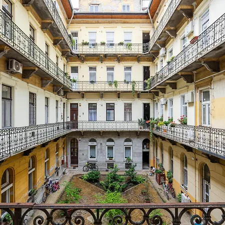 Apartment V46 - Boutique Apartments, Best Location By Bqa Budapest