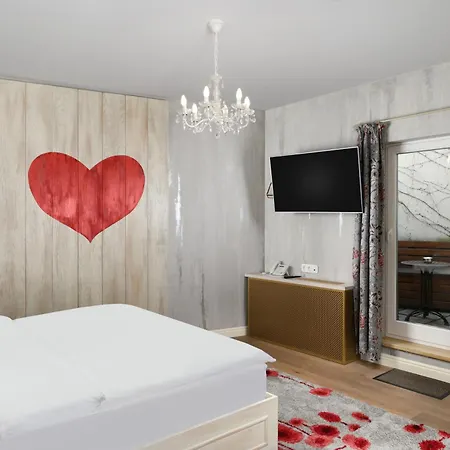 Maison Bistro & 4* Budapest