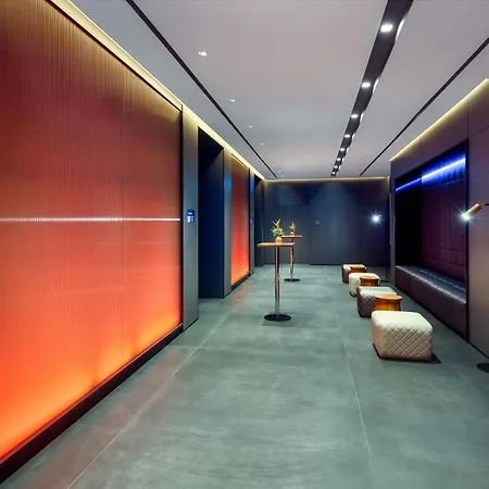 Park Plaza Hotel