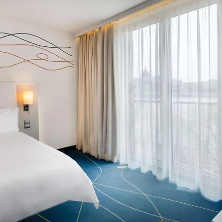 Park Plaza Hotel