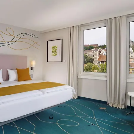 Park Plaza Szálloda 4*