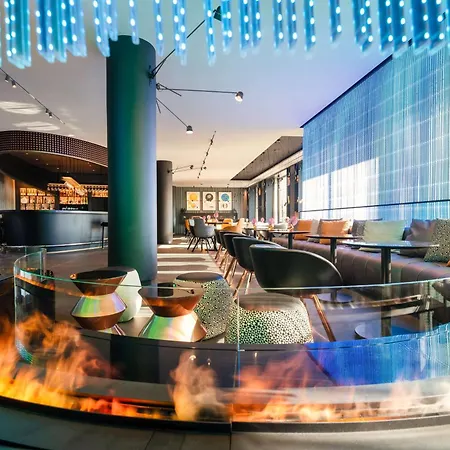 Park Plaza