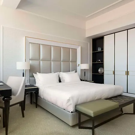Parisi Udvar Budapest, Part Of Hyatt Hotel