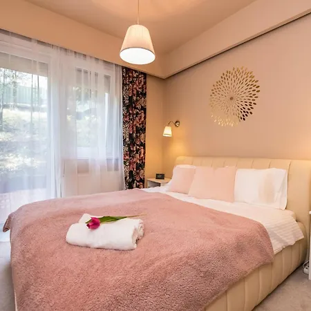 Szabi Buda New Terrace Apartment Budapest