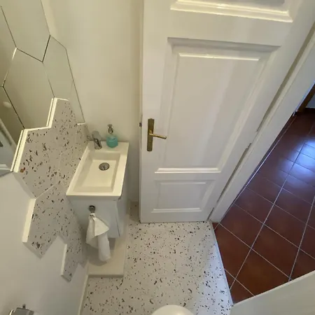 Apartment Birdie 3-bdr Budapest