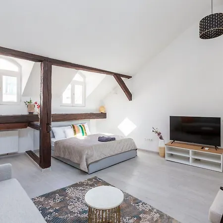 Rustic By Lh Apartamento Budapeste