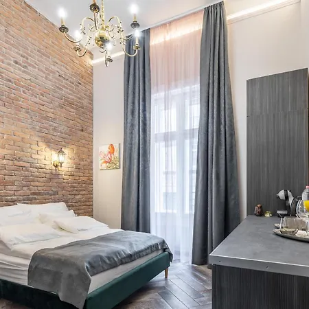 Apartment Marvelous In Andrassy Boulevard Budapest