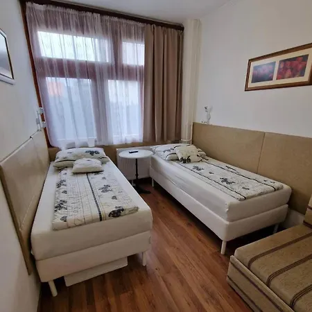 Tang House 唐舍 Budapest