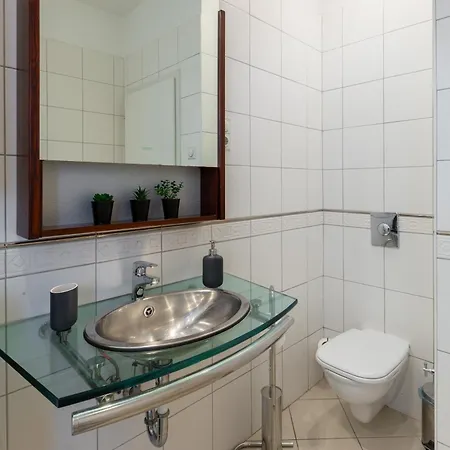 Apartament Penthouse With Free Parking And Free Bikes, Wellness 8 Min Walk *