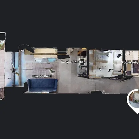 Apartment In 13 *