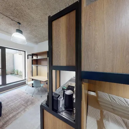 Apartment In 13 Budapest