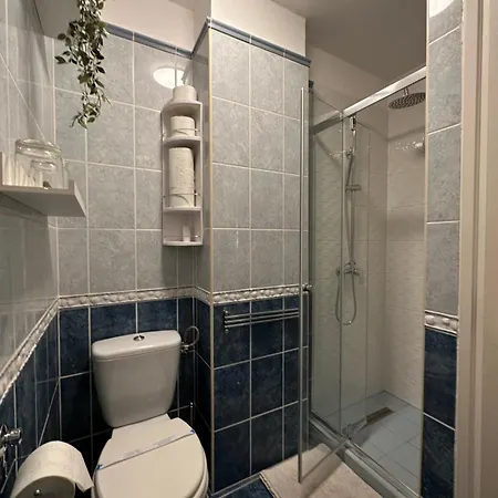 Centroom Apartment *