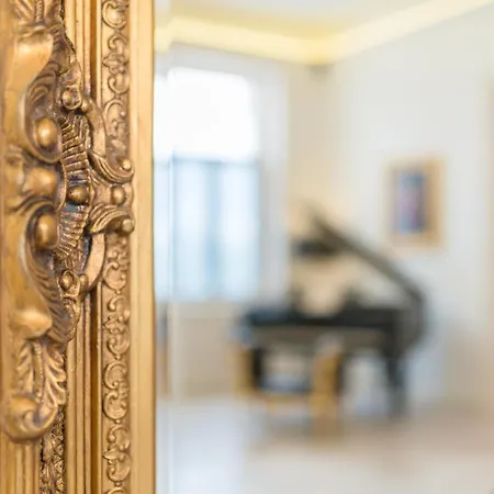 Eye Presidential With Jacuzzi & Sauna Apartment Budapest