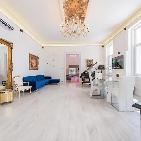 Eye Presidential With Jacuzzi & Sauna Budapest
