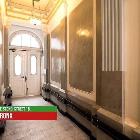 Little Italy Bronx Apartment Budapest