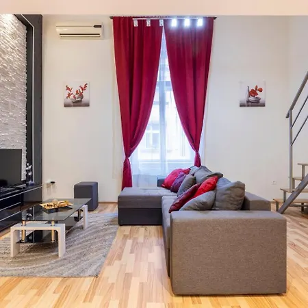 Marianna Budapest