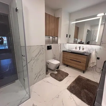 Apartment Karzo Lk 601 *