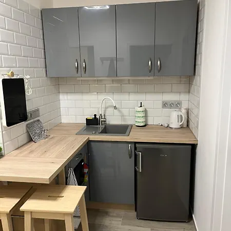 Ildiko's 2 Bedroom Cosy Budapest