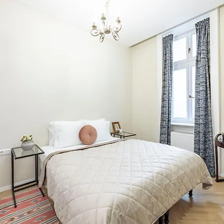 Graceful & Cozy Dream Next To The Opera House Budapešť