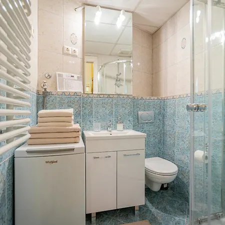 Dorotea - Cosy In The Heart Of * Budapest