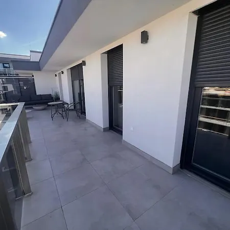 Apartment Karzo Lk 601 *