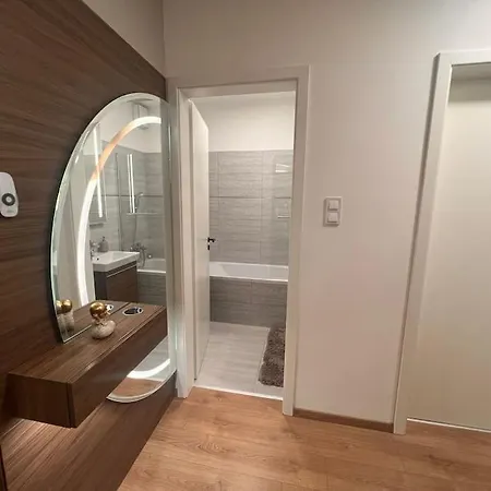 Karzo Lk 208 * Budapest