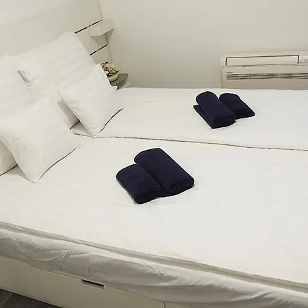 Apartment Paskal Rose Luxury Penthouse With Free Parking Budapest