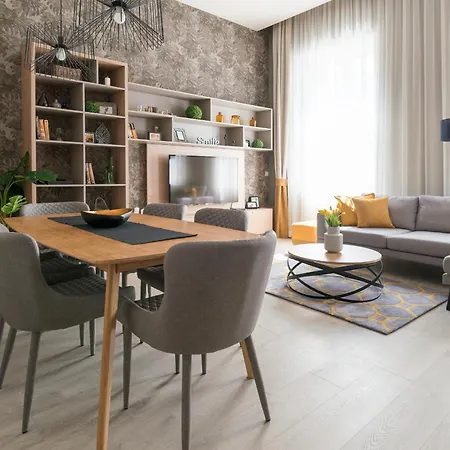 Central Deluxe Apartment Budapest