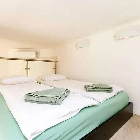 Apartment Bright Design Riverside By Nw *