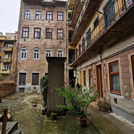Miko Next To Castle District * Budapest
